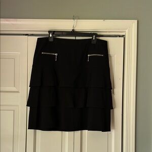 Larry Levine Black Tiered Mini Skirt